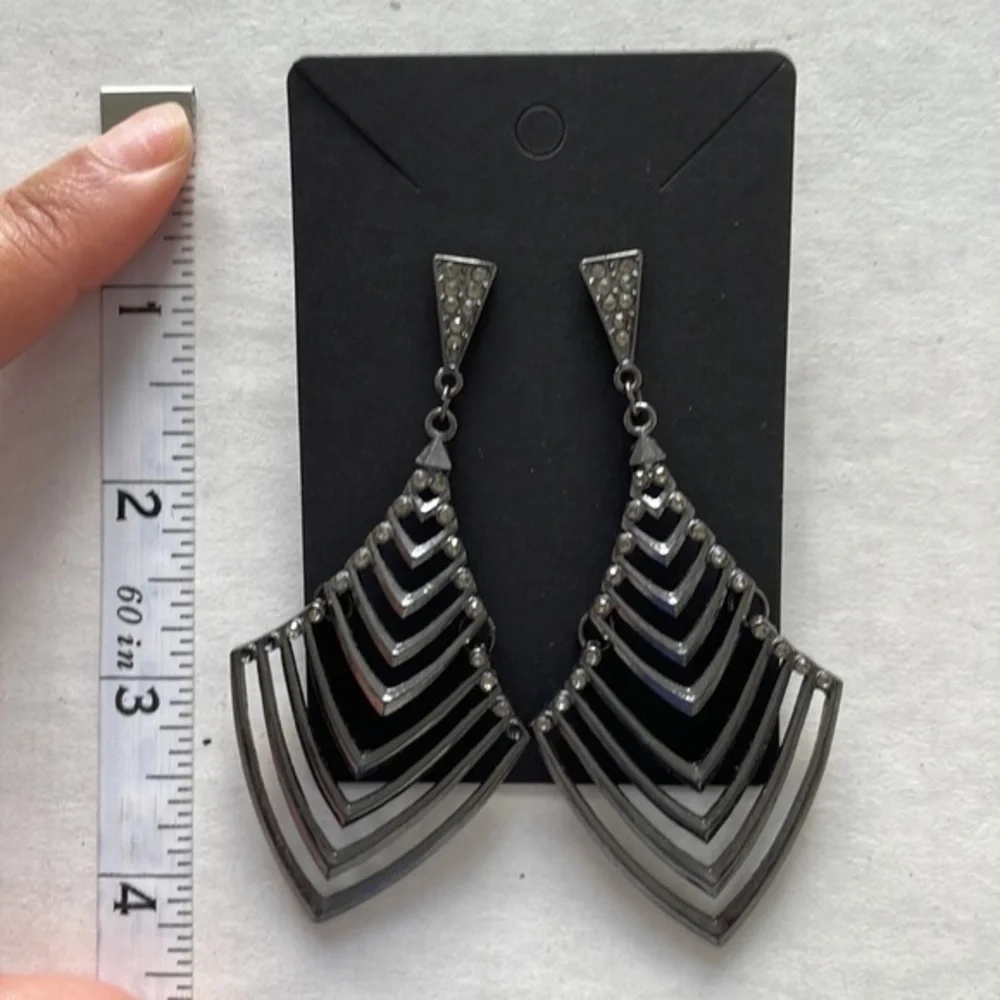 Geometric Dangle Earrings